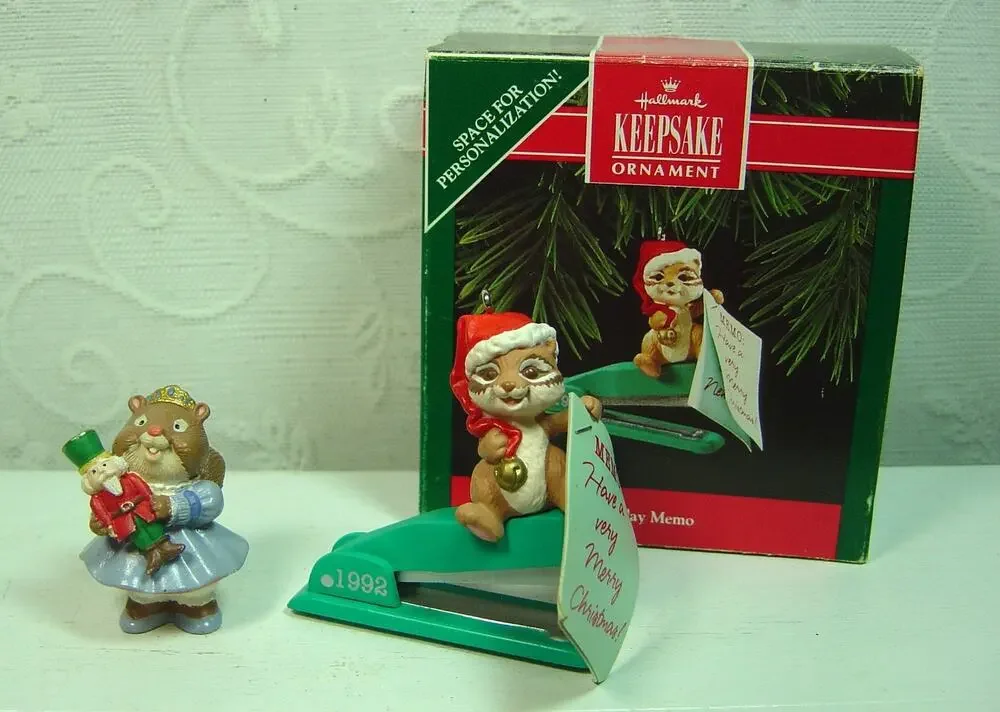 VINTAGE HALLMARK HOLIDAY MEMO ORNAMENT & MERRY MINIATURES SQUIRREL FIGURINE